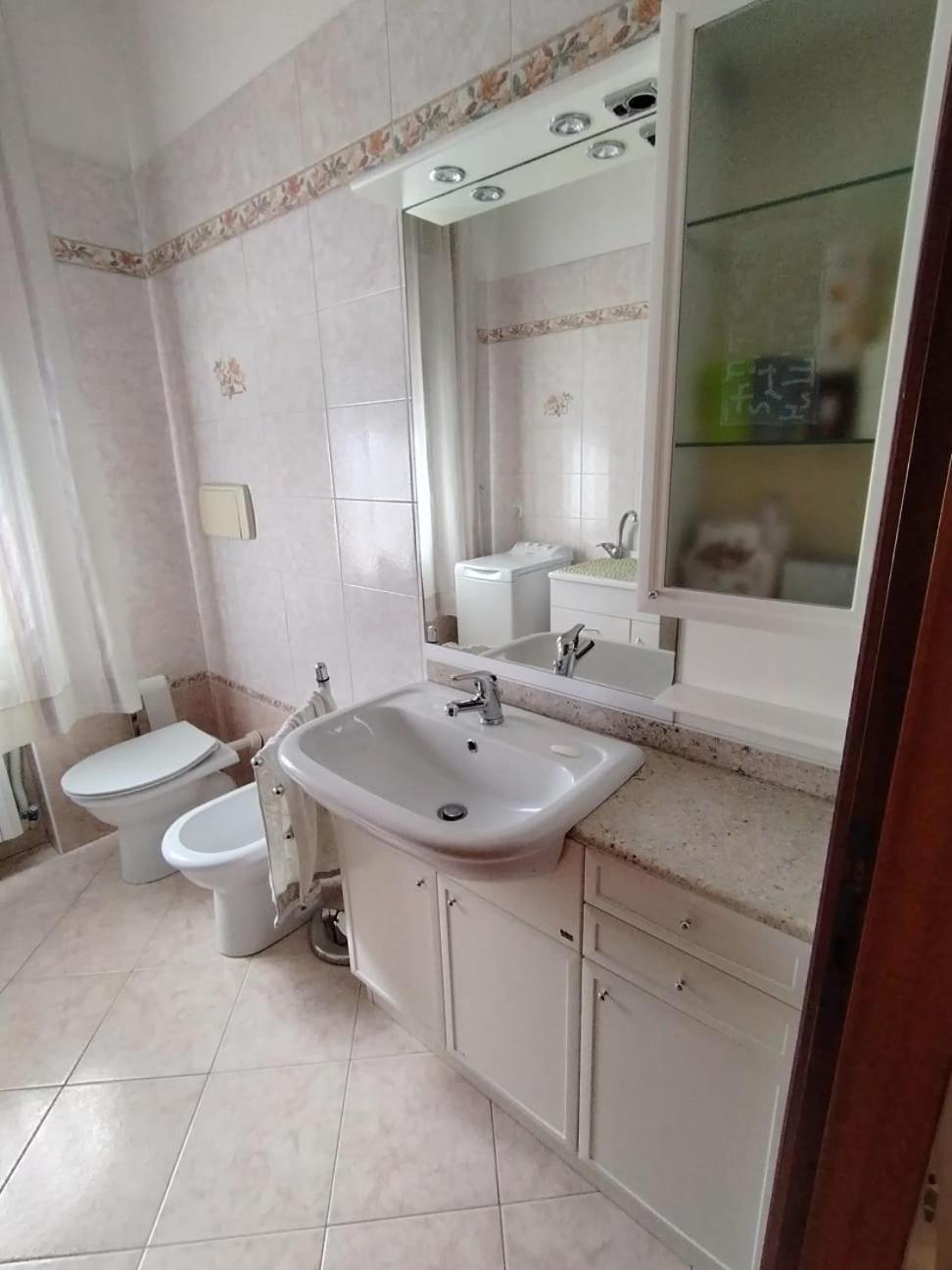 Ca' Arianna Apartment เมสเตร ภายนอก รูปภาพ