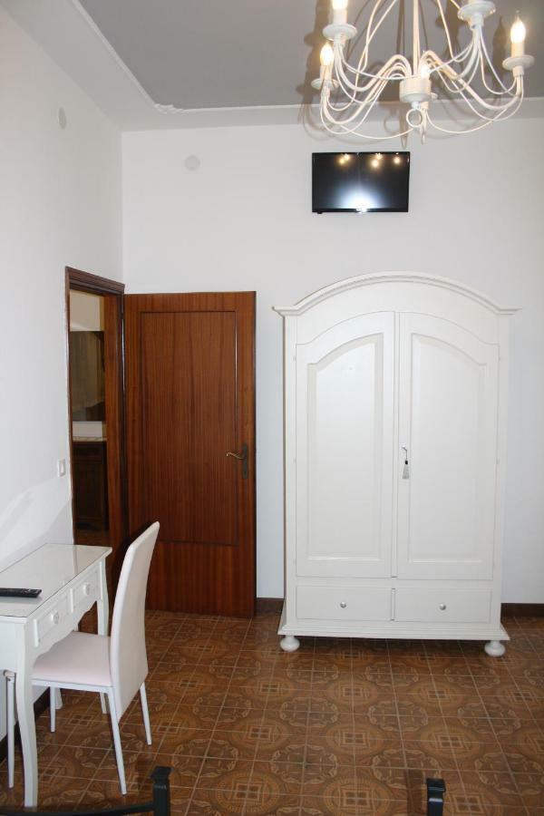 Ca' Arianna Apartment เมสเตร ภายนอก รูปภาพ